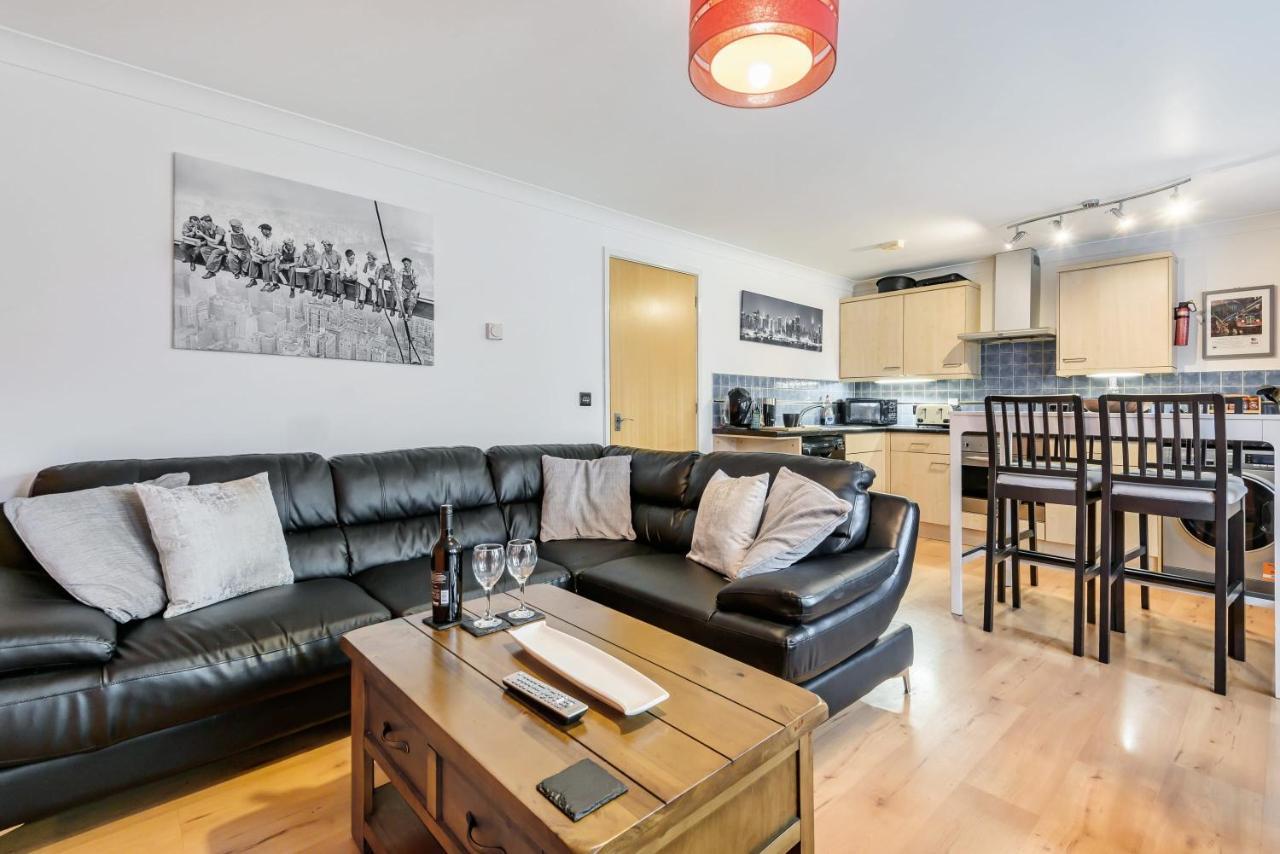 Stylish 2 Bedroom Apartment, Central Exeter, Parking On Site מראה חיצוני תמונה